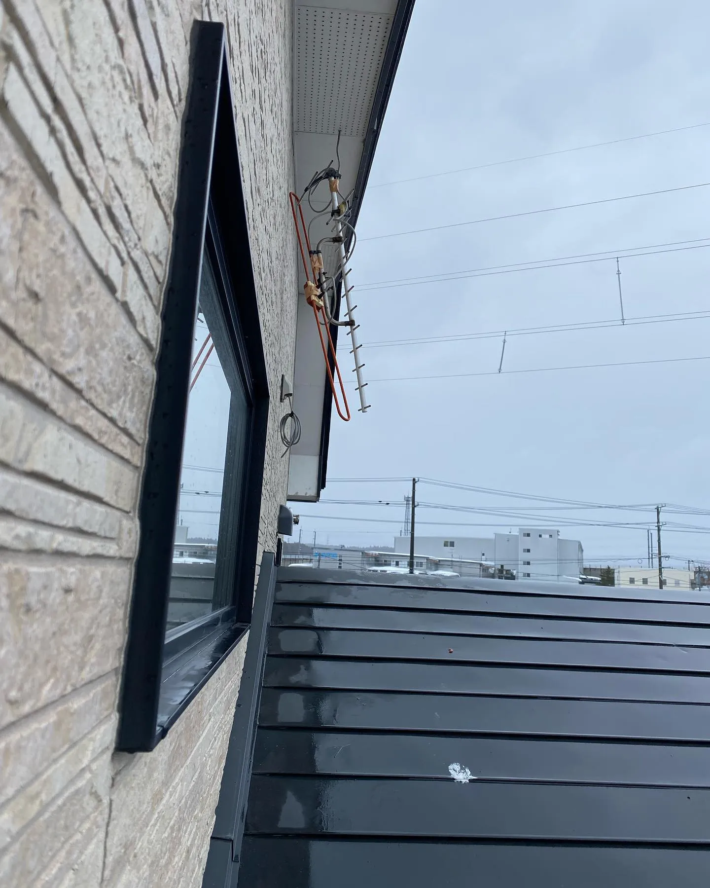 アンテナ取付け補修